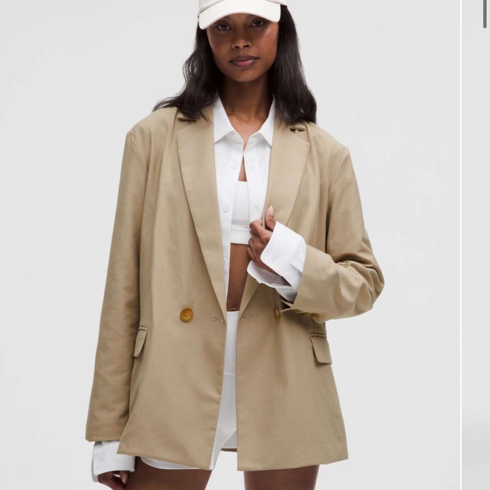 Lululemon Athletica Lululinen Oversized Blazer in Sheer Oak